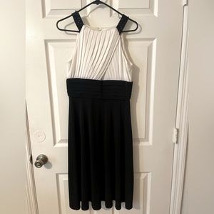 Jessica Howard black and white sleeveless dress with beaded straps, size 8